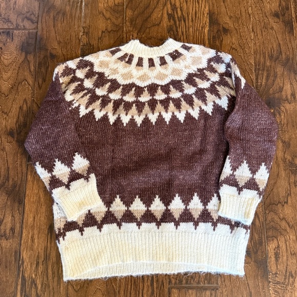 Pink Lily Cream and Brown Knit Sweater, size medium. - Picture 5 of 5